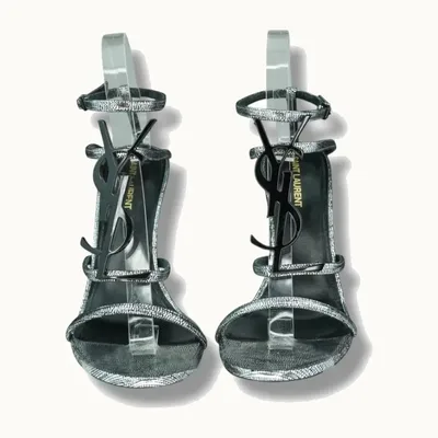 Tacones Saint Laurent Cassandra Plateados