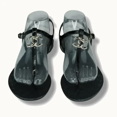 Sandalias Chanel CC Logo Negras