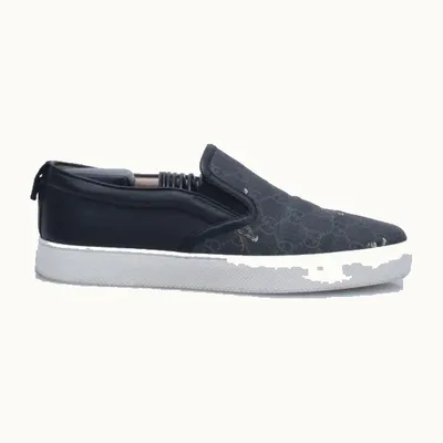 Slip On Gucci GG Supreme Tiger Negro, Talla 40.5