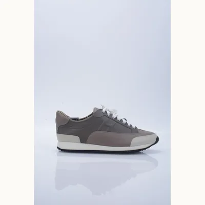 Hermès Trail Shoes Taupe, Size 42
