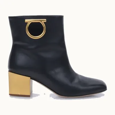 Salvatore Ferragamo Albiano Shoes Black, Size 36.5