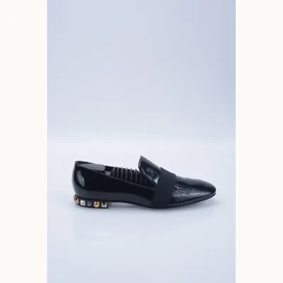 Zapatos Louis Vuitton Studded Patent Negros, Talla 38