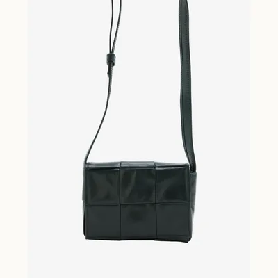 Bolsa Bottega Veneta Cassette Mini, Excelente, KV-2853