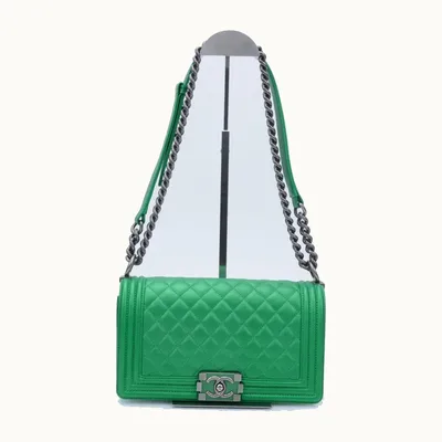 Bolsa de Hombro Chanel Boy Old Medium Smooth Metallic Verde