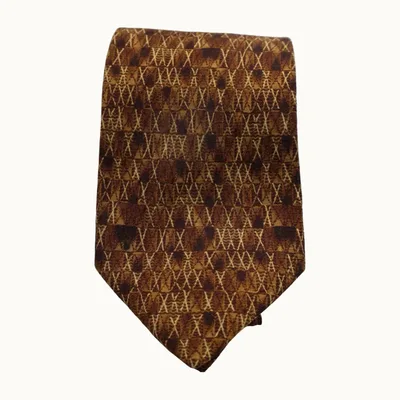 Valentino Tie, Very good