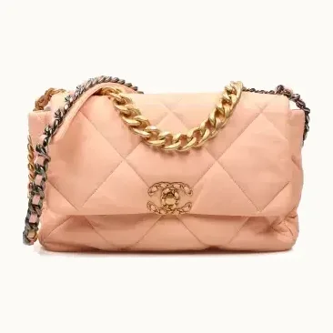 Chanel 19
