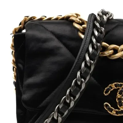 Chanel 19 Handbag, KV-4604