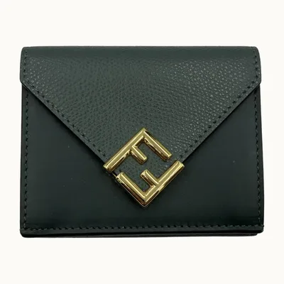 Fendi Wallet, Excellent