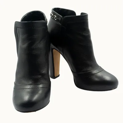 Botines Chanel, Talla 35.5