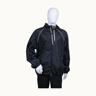 Chamarra Gucci Nylon Satin Negra, Talla XL