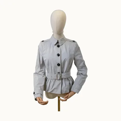 Gabardina Burberry Peplum Crop Gris, Talla S