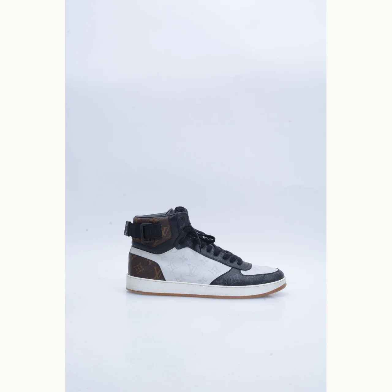 Tenis Louis Vuitton Rivoli High Top Monogram Talla 43