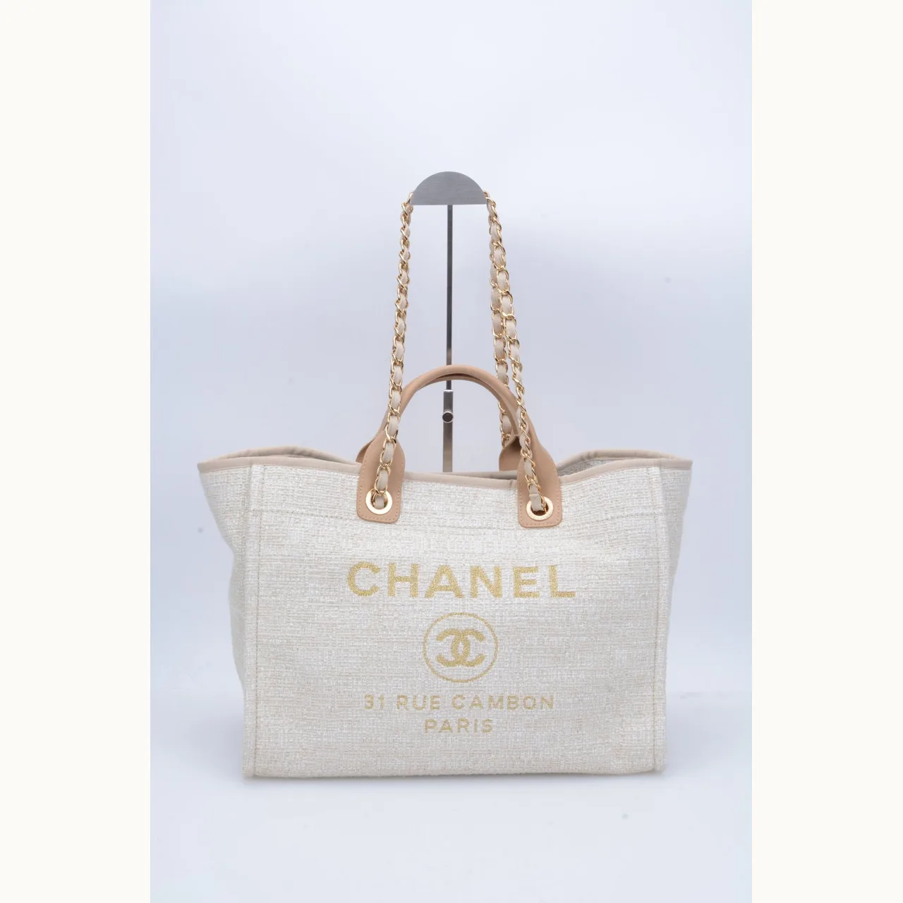 Chanel Deauville medium