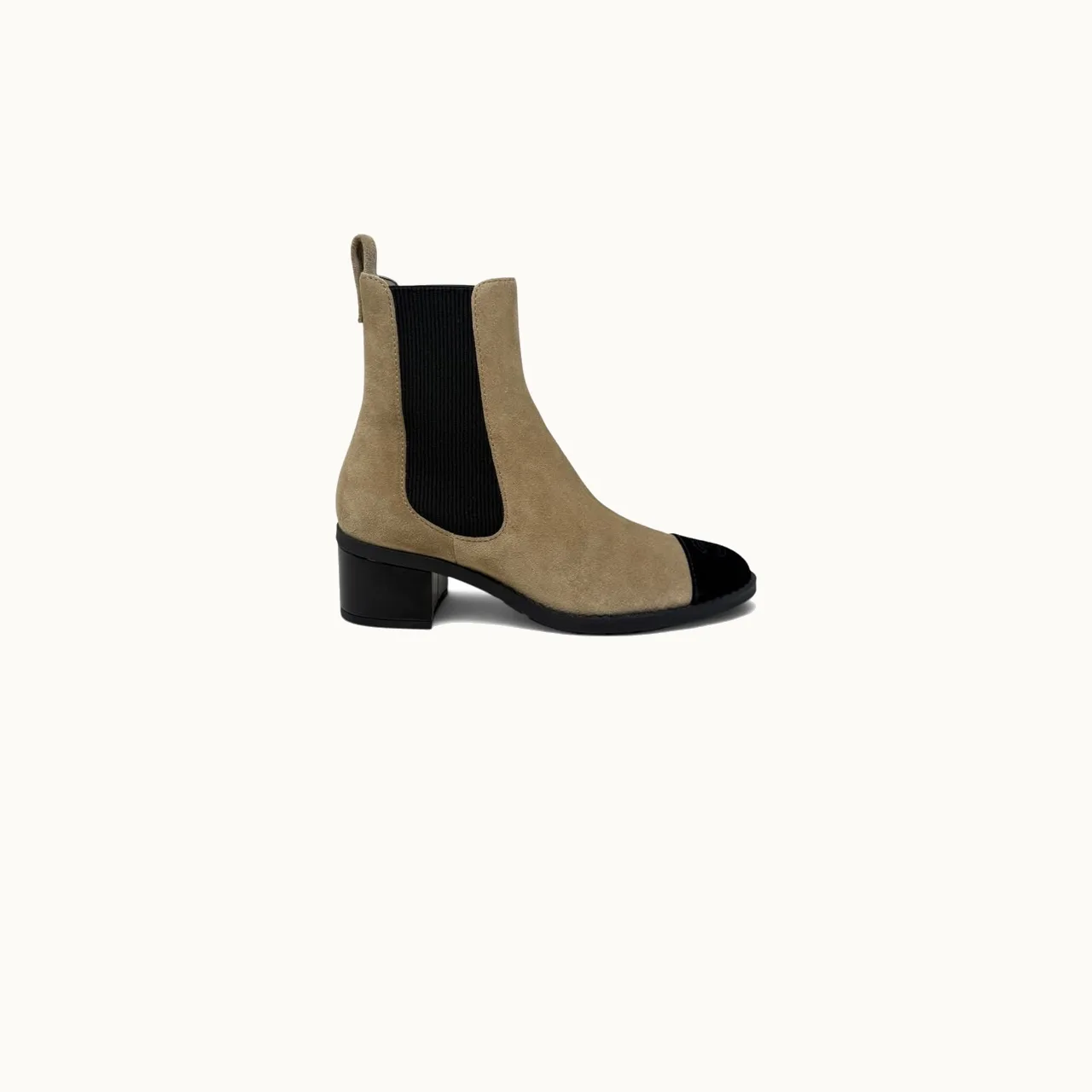 Chanel Chelsea Boots T37 Eu