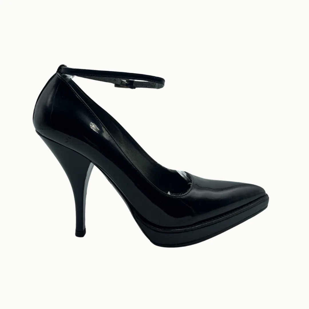 Pumps Prada
