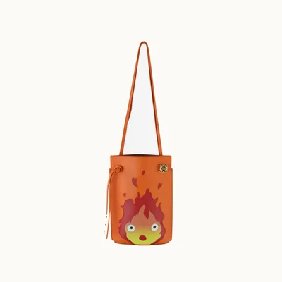Bolso Loewe x Howl’s Moving Castle Calcifer Dice Pocket 2022