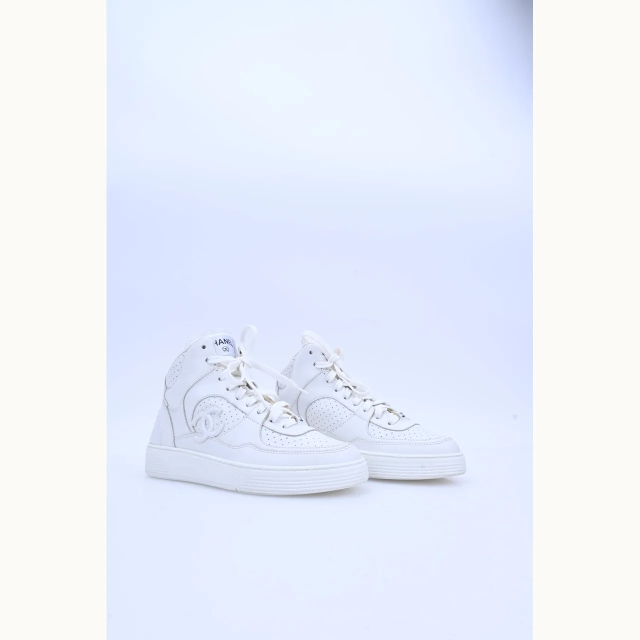 Tenis Chanel CC High Top Blanco Talla 36 / 3 mx