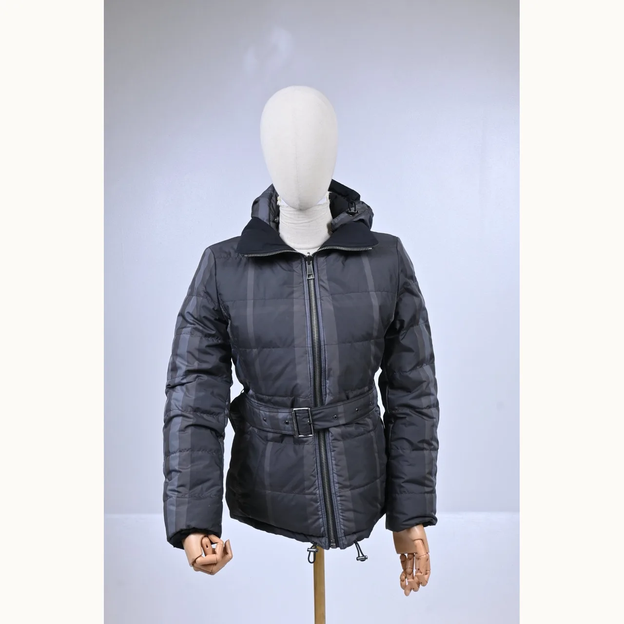 Chamarra Burberry Puffer Reversible Gris Talla S