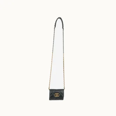 Chanel 19