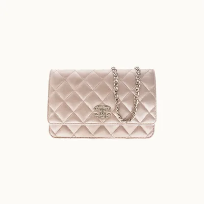 Chanel Wallet on Chain