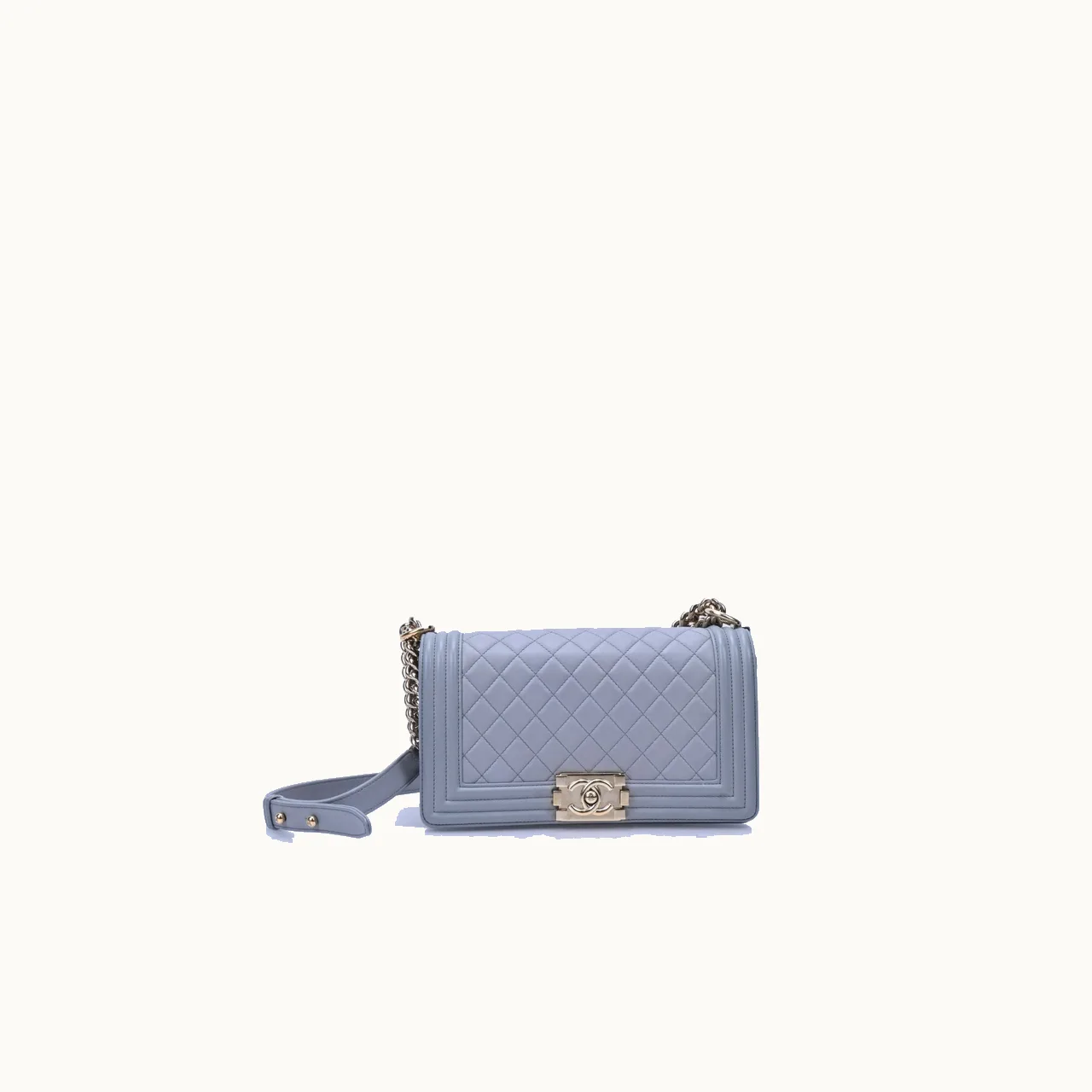 Chanel Boy mediana