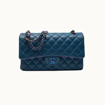 Chanel Quilted Lambskin Medium Classic Double Flap mediana